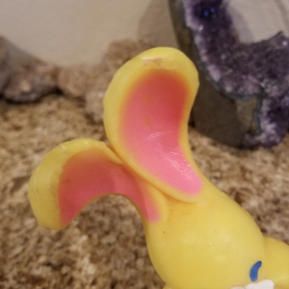Fun Yellow and Pink GURLEY EASTER Bunny Candle - Picture 13 of 16